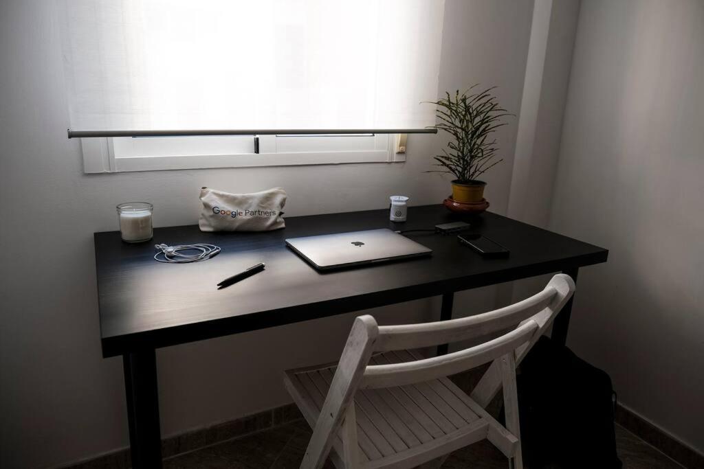 Apartamento A 100M Del Ayuntamiento Huelva Exterior foto